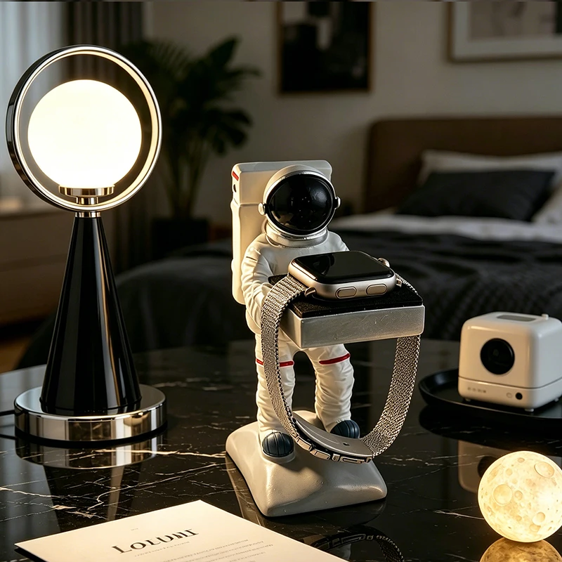 창의적인 우주비행사 레진 시계 거치대, 스마트워치 및  - Smart Home Apple 리뷰 및 가격